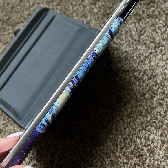 IPad Case - Picture 3 of 8